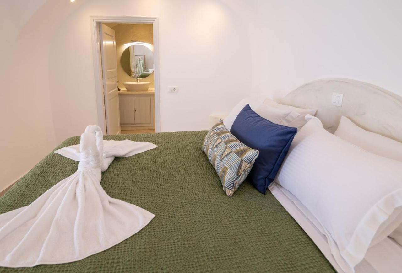 Sunborn Oia Suites Kültér fotó