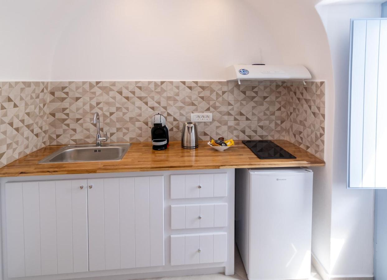 Sunborn Oia Suites Kültér fotó
