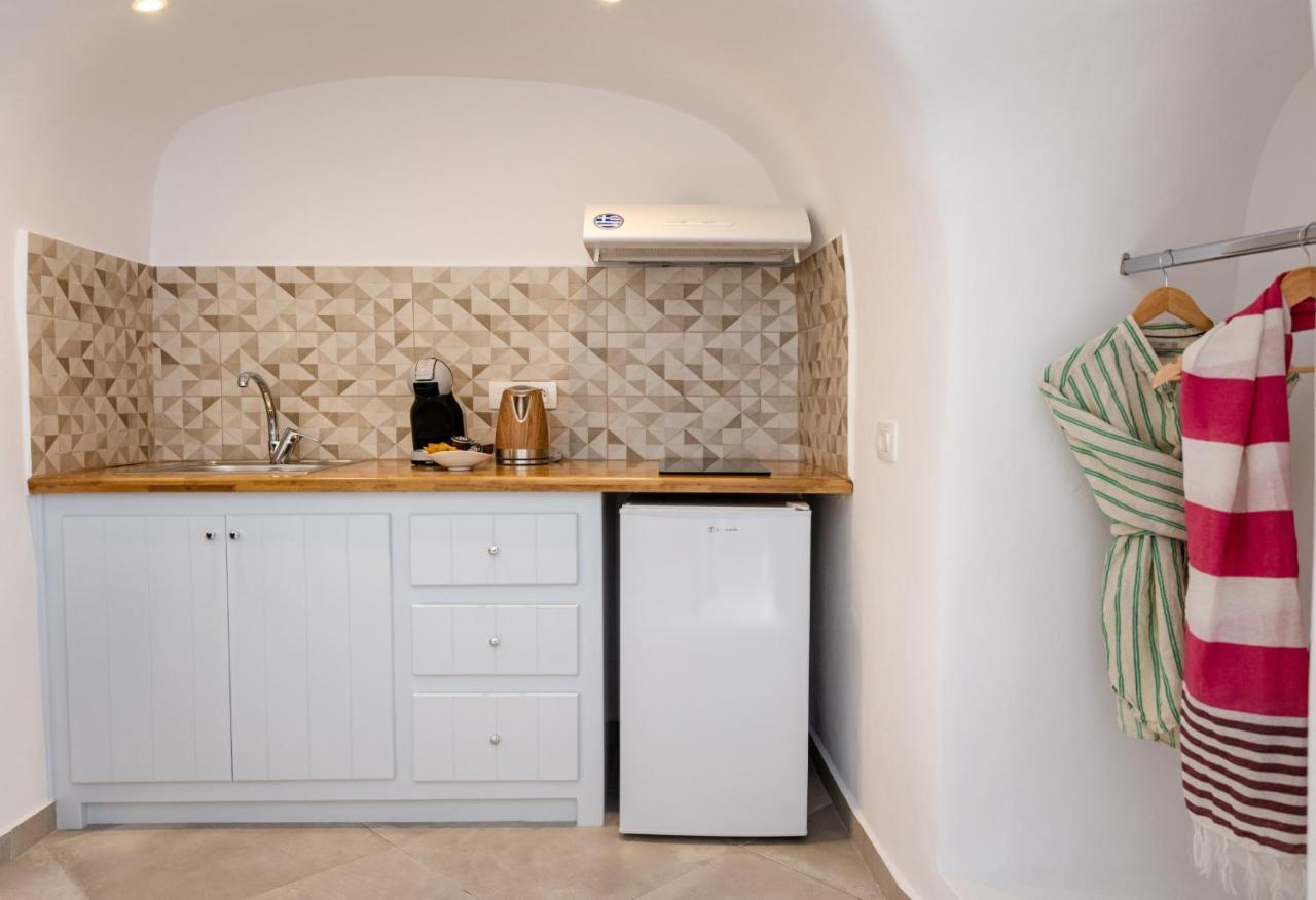 Sunborn Oia Suites Kültér fotó