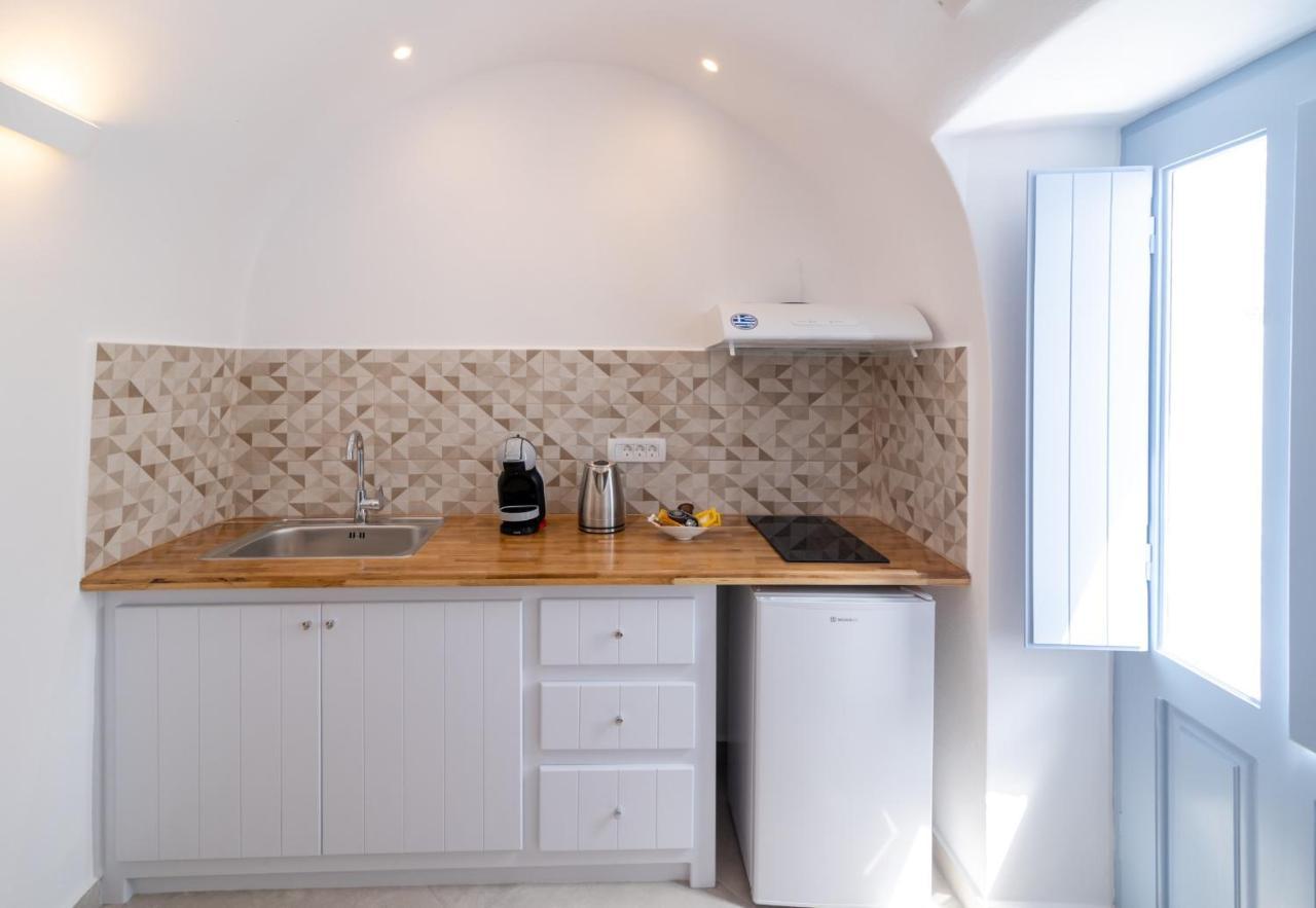 Sunborn Oia Suites Kültér fotó